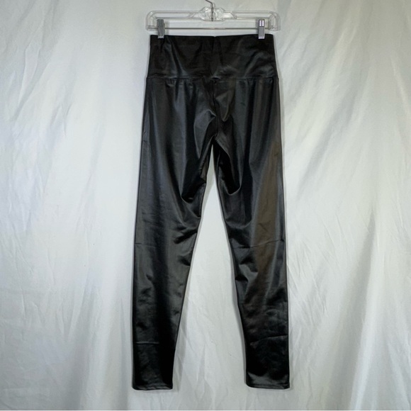 New Mix High Waisted Solid Black Faux Leather Leggings L/XL - Picture 4 of 7